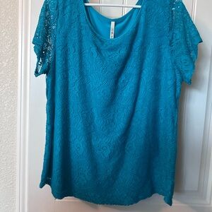 Women's Teal Lace Top like new